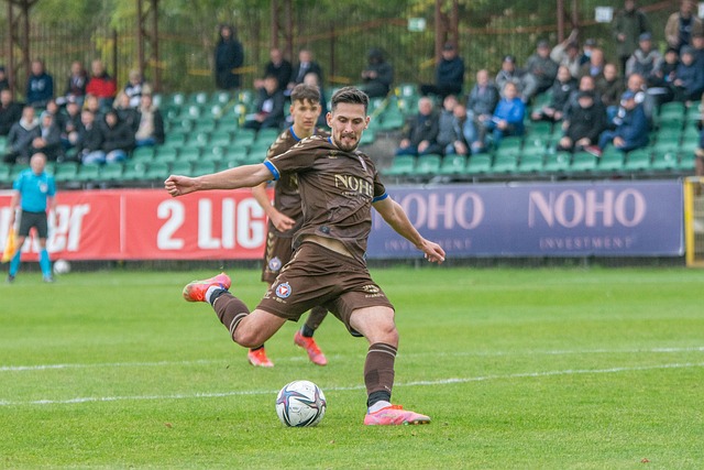 于利用比赛 于利用比赛